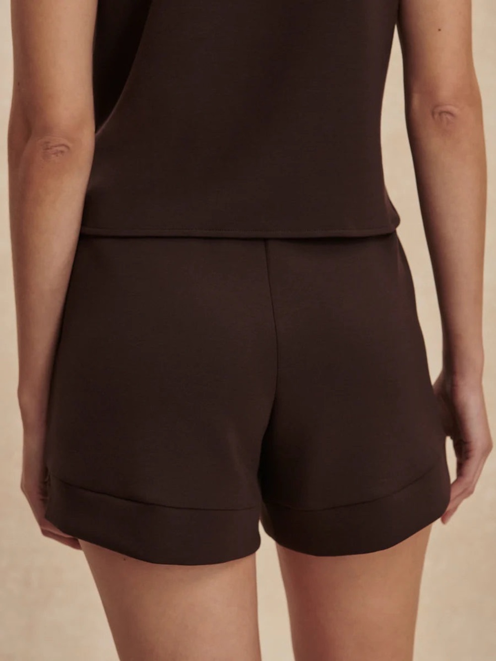 NWT VARLEY Atrium High-Rise Short 4.5" - Picture 8 of 11